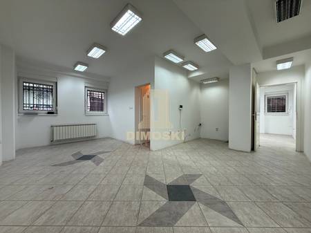 Деловен Простор | 517м²