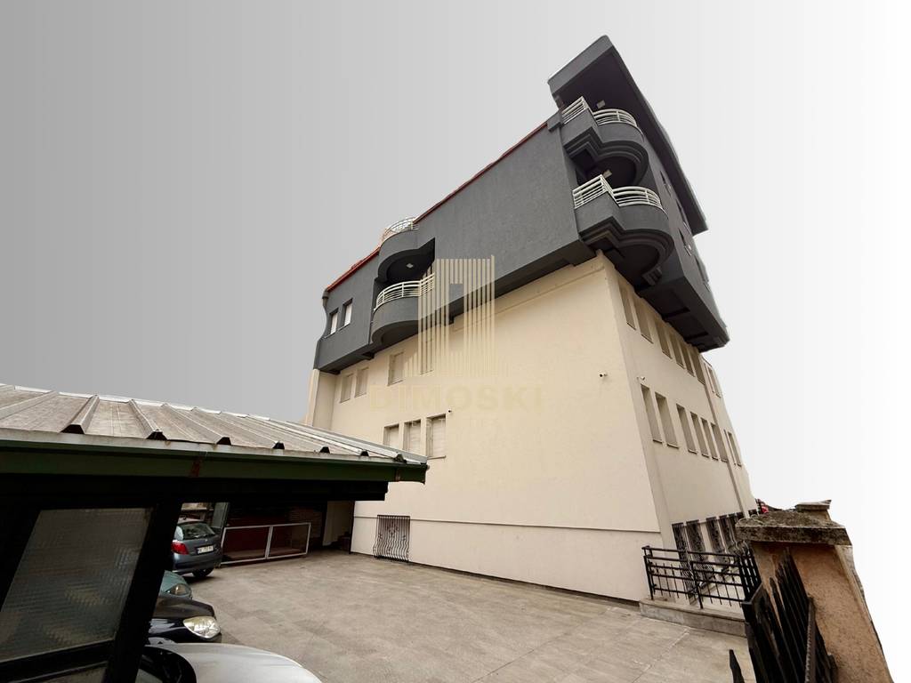 Станбено Деловен Објект | 900м²