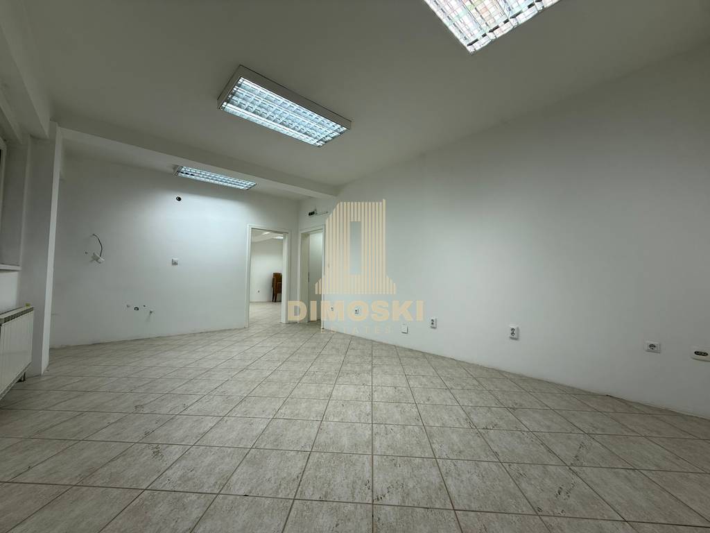 Деловен Простор | 517м²