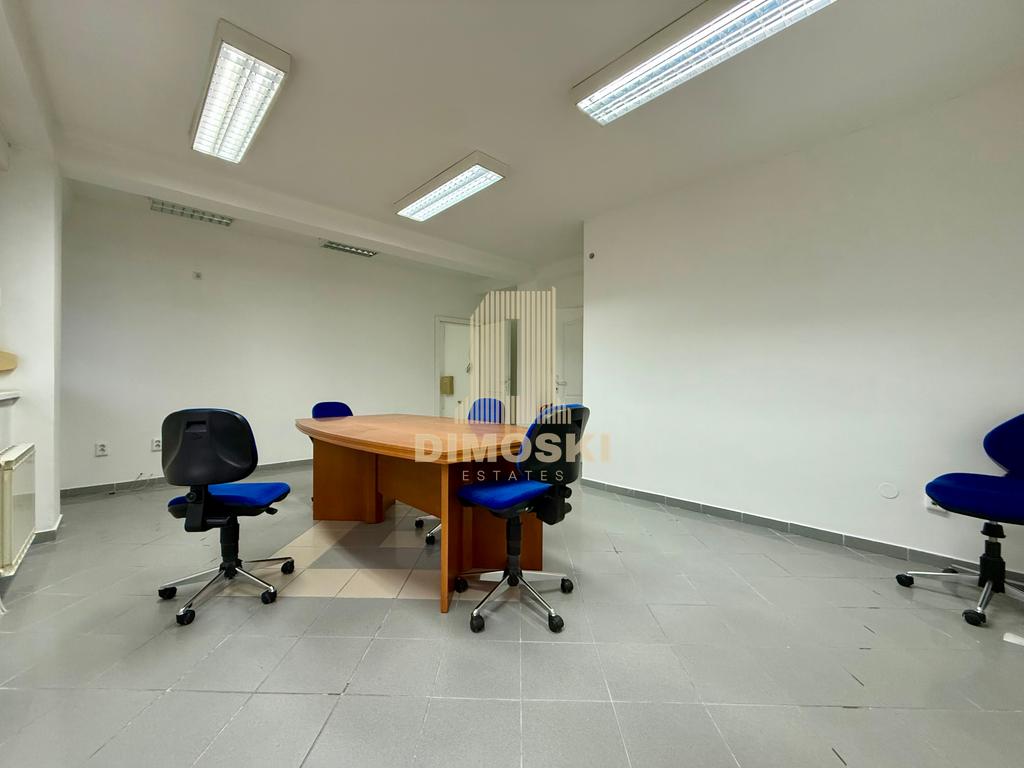 Деловен Простор | 517м²