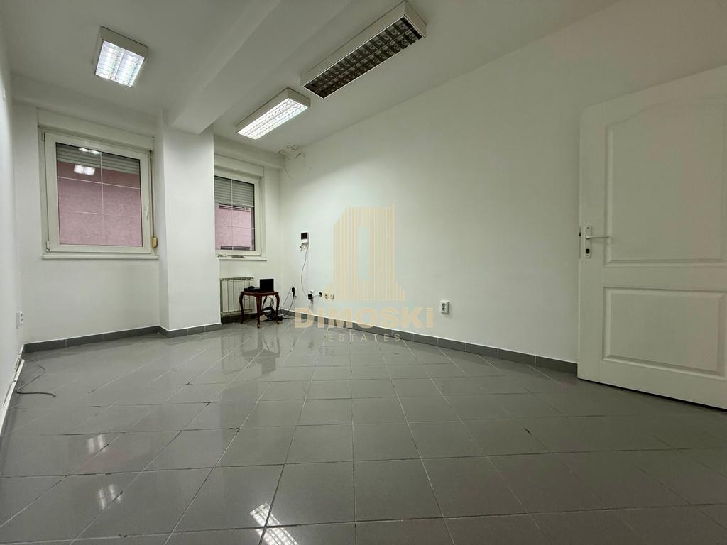 Деловен Простор | 517м²