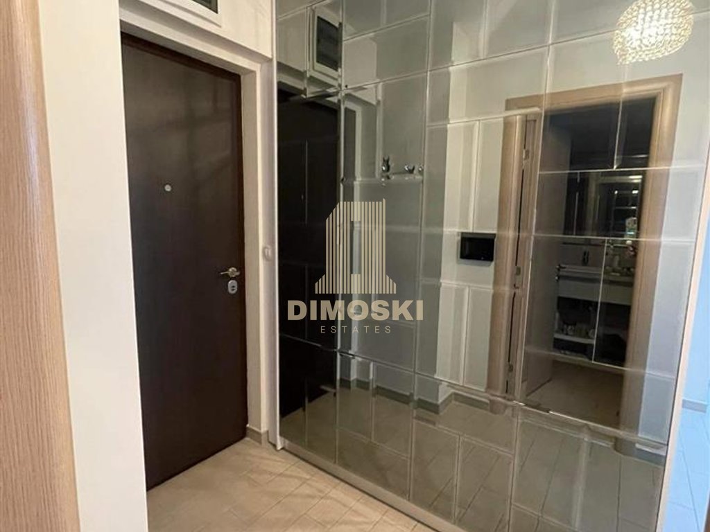 Се Издава Стан | Flat Iron | 50м²