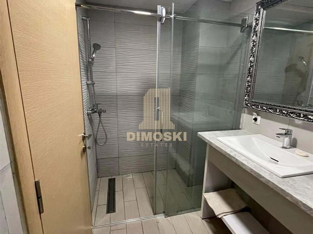 Се Издава Стан | Flat Iron | 50м²