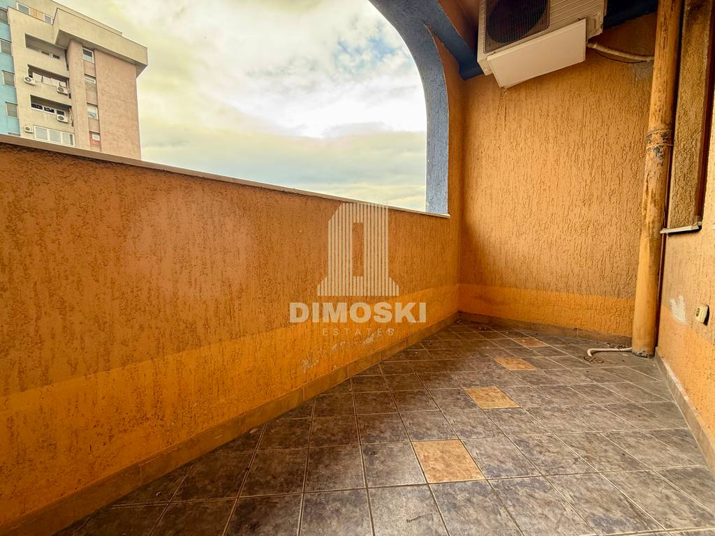 Аеродром Стан - Острово | 79м²