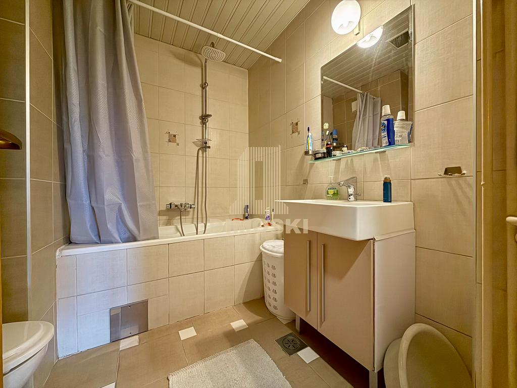 Аеродром Стан - Острово | 79м²