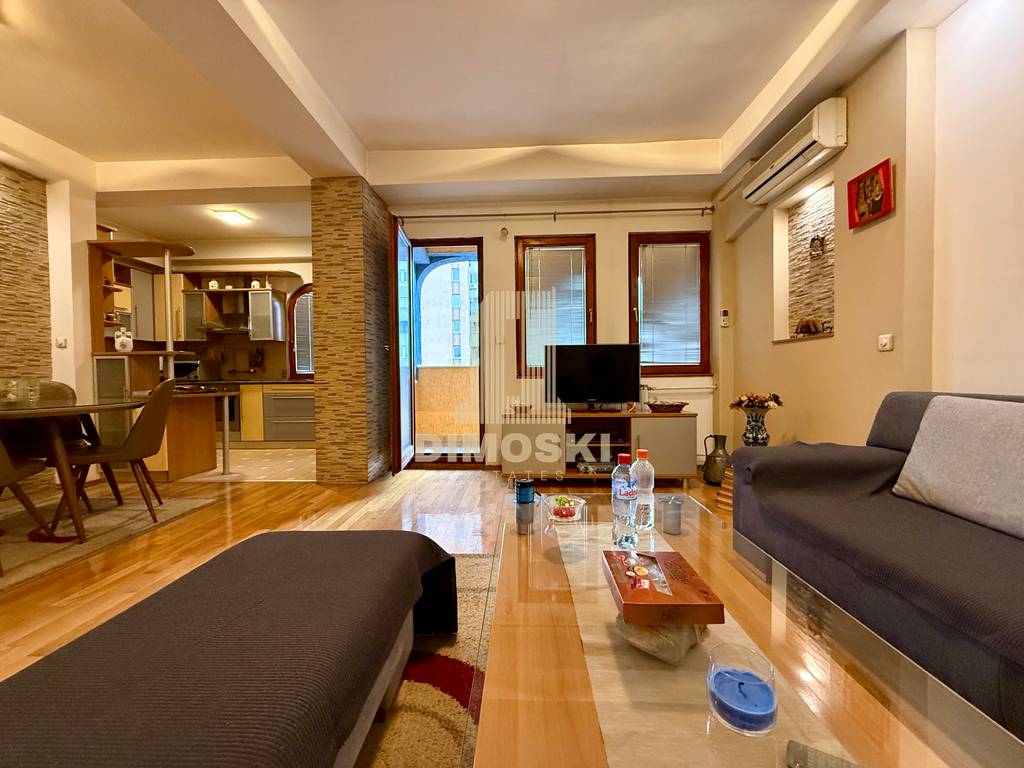 Аеродром Стан - Острово | 79м²