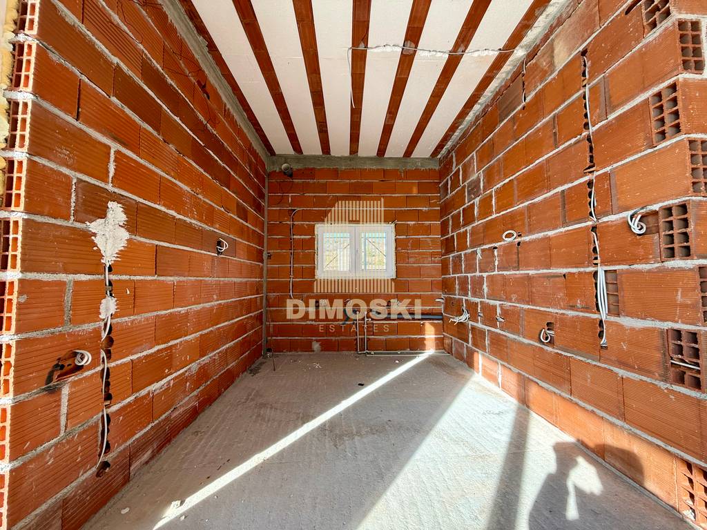 Нова Куќа Со Базен - Сопиште