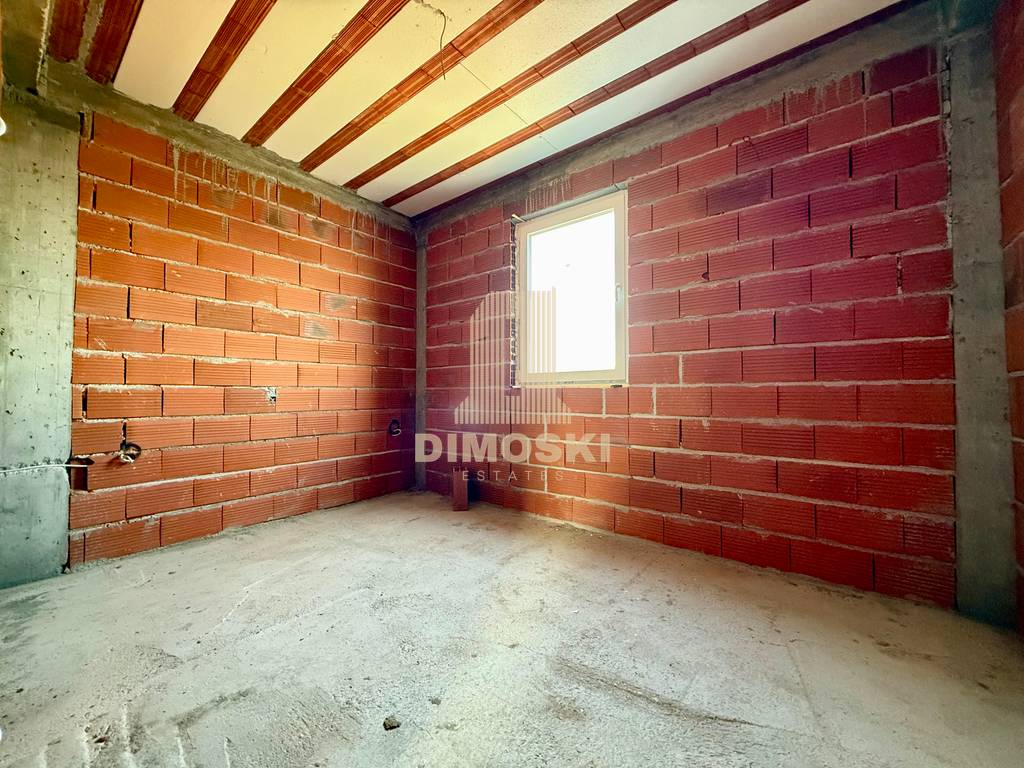 Нова Куќа Со Базен - Сопиште