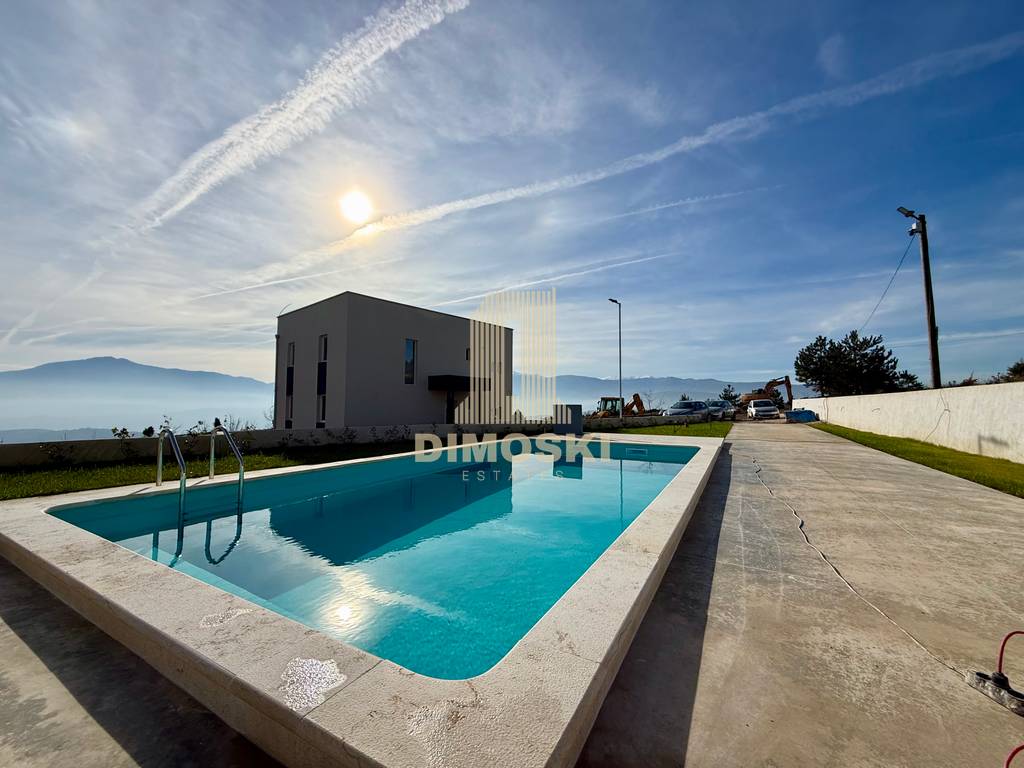 Нова Куќа Со Базен - Сопиште
