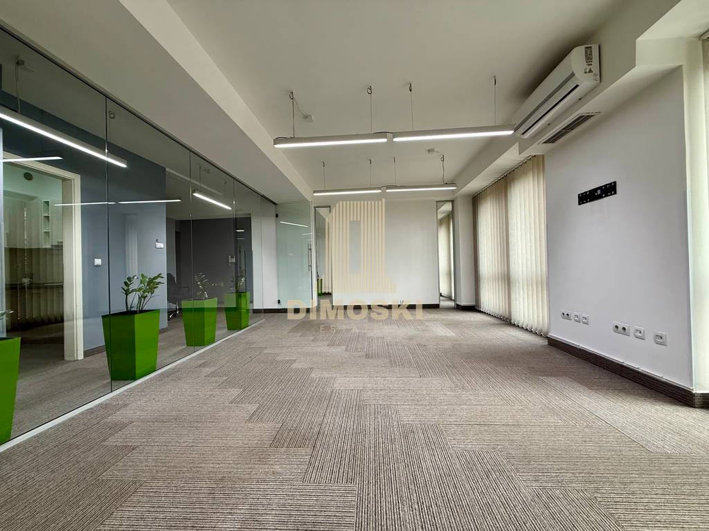 Канцелариски Простор – Соборна / Партизанска | 111м²