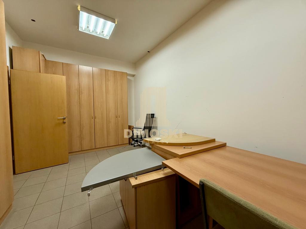 Канцелариски Простор | 300м²