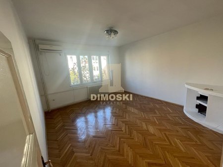 Центар Стан - Кај Влада 64м²