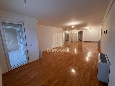 Карпош - Стан |  Момин Поток