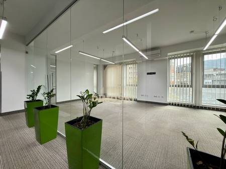 Канцелариски Простор – Соборна / Партизанска | 111м²