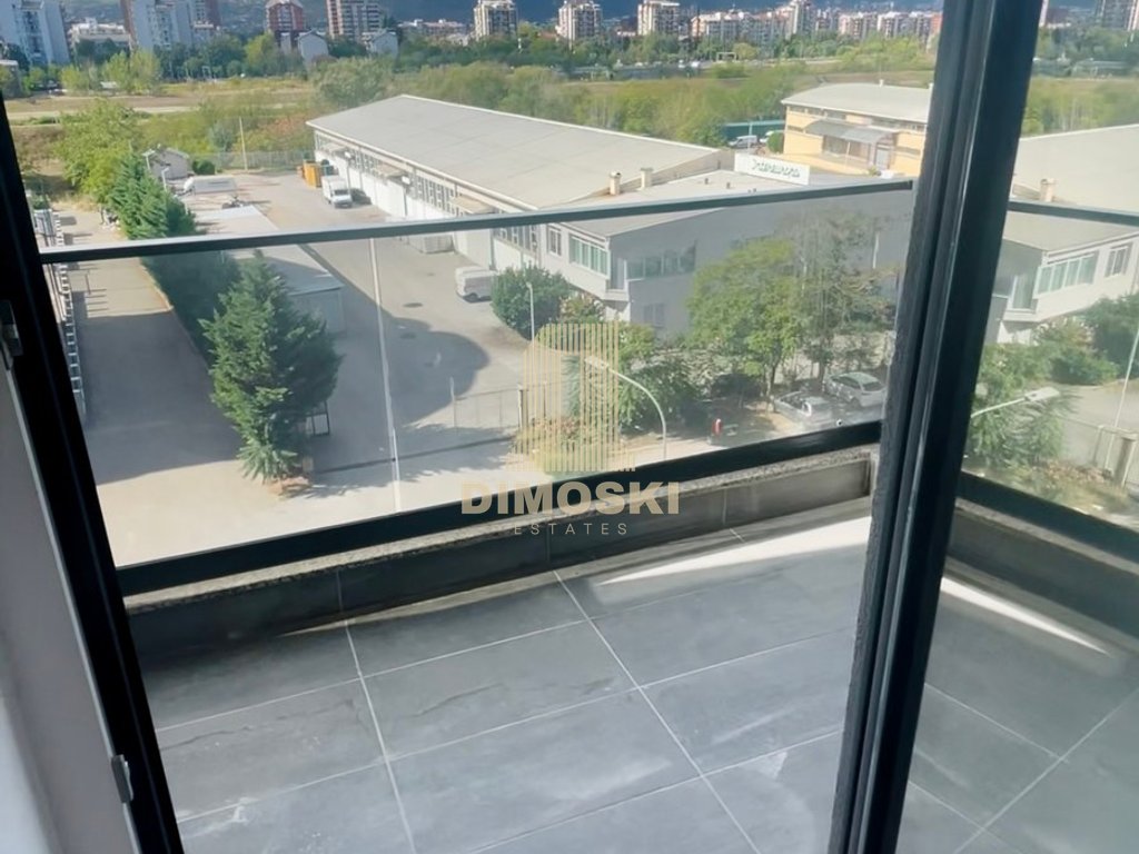 Аеродром Стан - 80м²