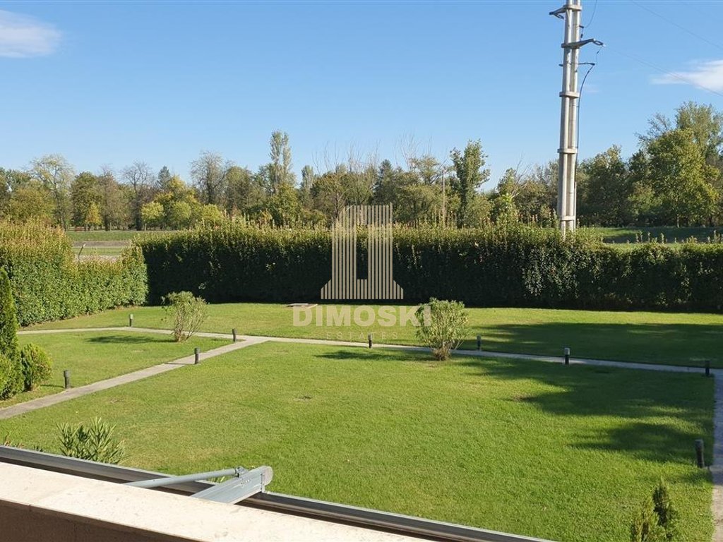 Карпош - Стан |  Момин Поток