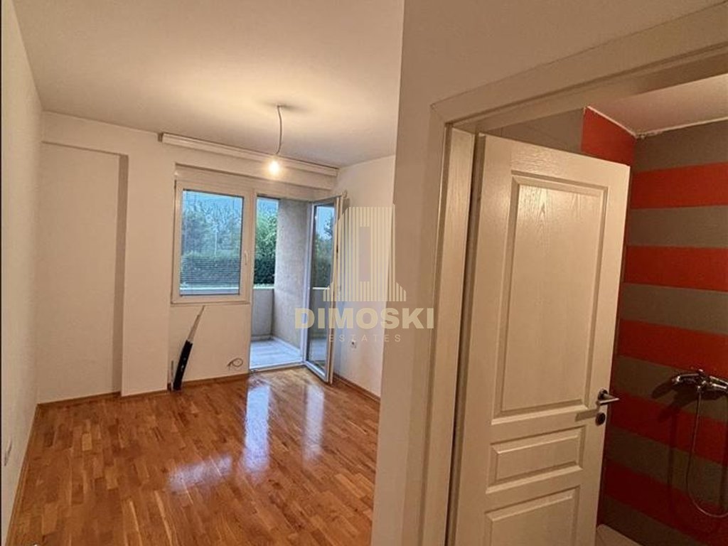 Карпош - Стан |  Момин Поток