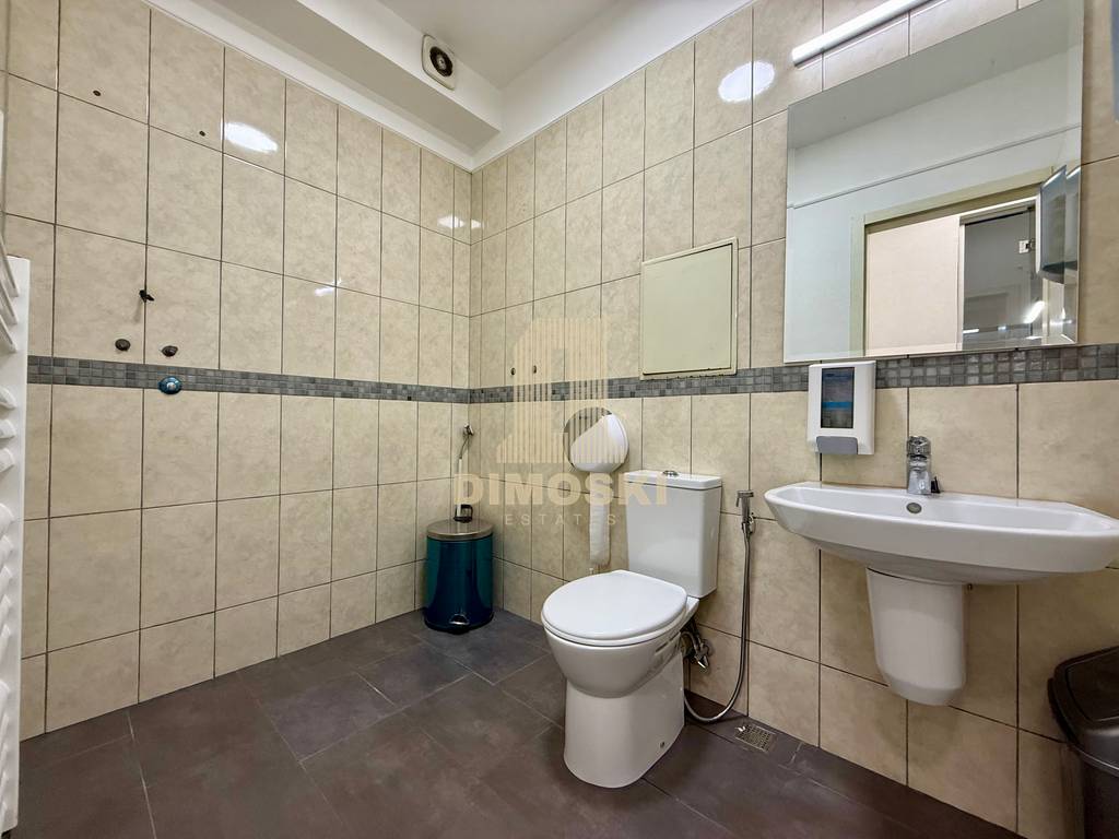 Канцелариски Простор – Соборна / Партизанска | 111м²