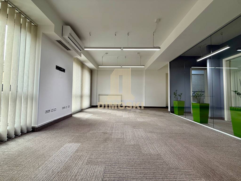 Канцелариски Простор – Соборна / Партизанска | 111м²
