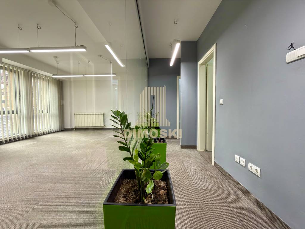 Канцелариски Простор – Соборна / Партизанска | 111м²