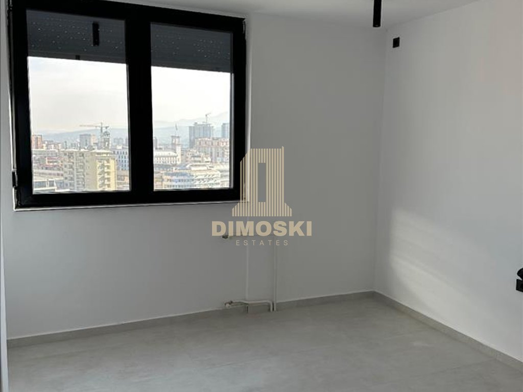 Центар Стан 92м² (Кај MR. JACK)