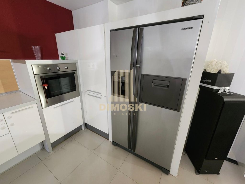 Тафталиџе Стан Со Двор | 394м²
