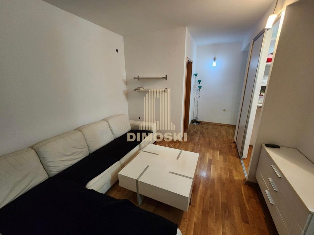 Тафталиџе Стан Со Двор | 394м²