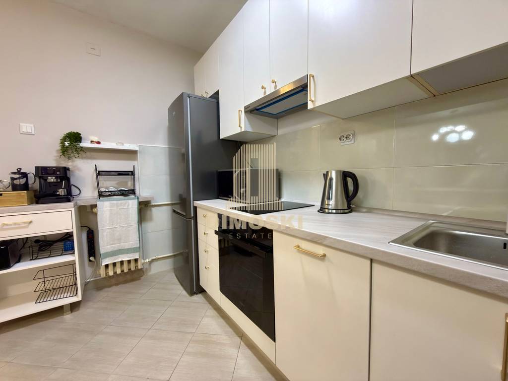 Сe Издава Трособен Стан - Центар