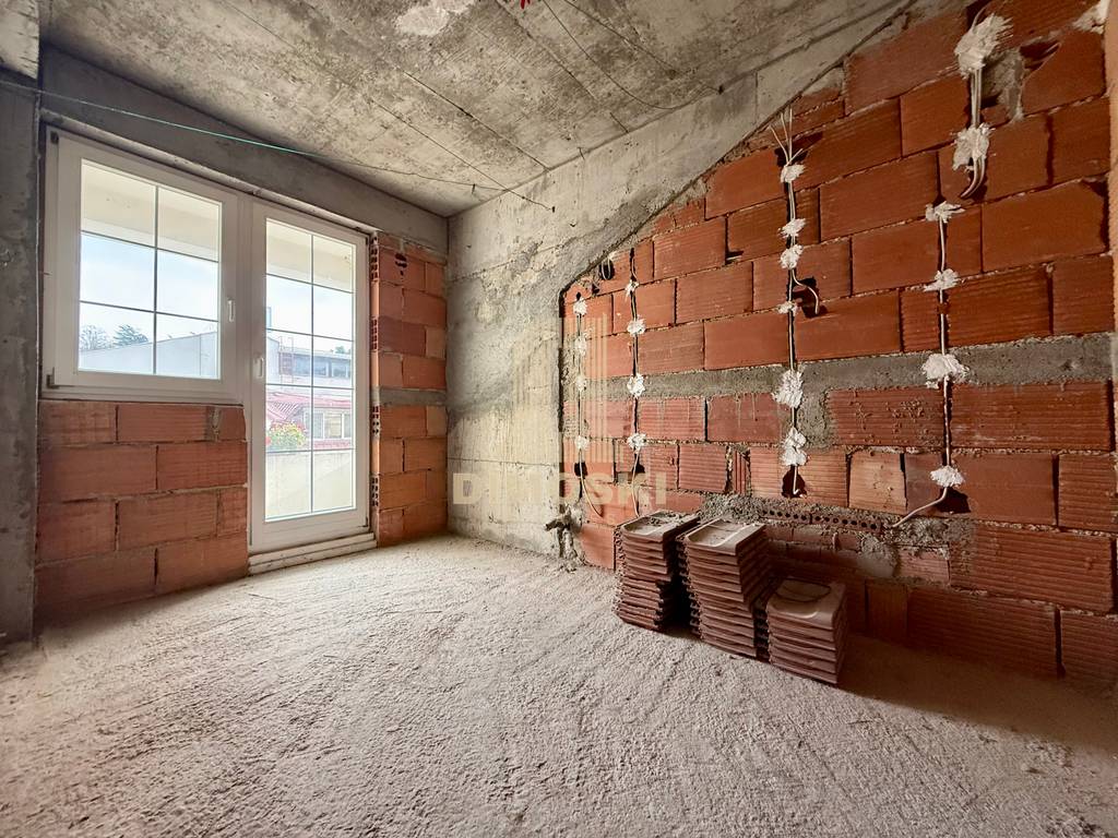 Козле | Карабина Стан | 125м² | Мала Зграда