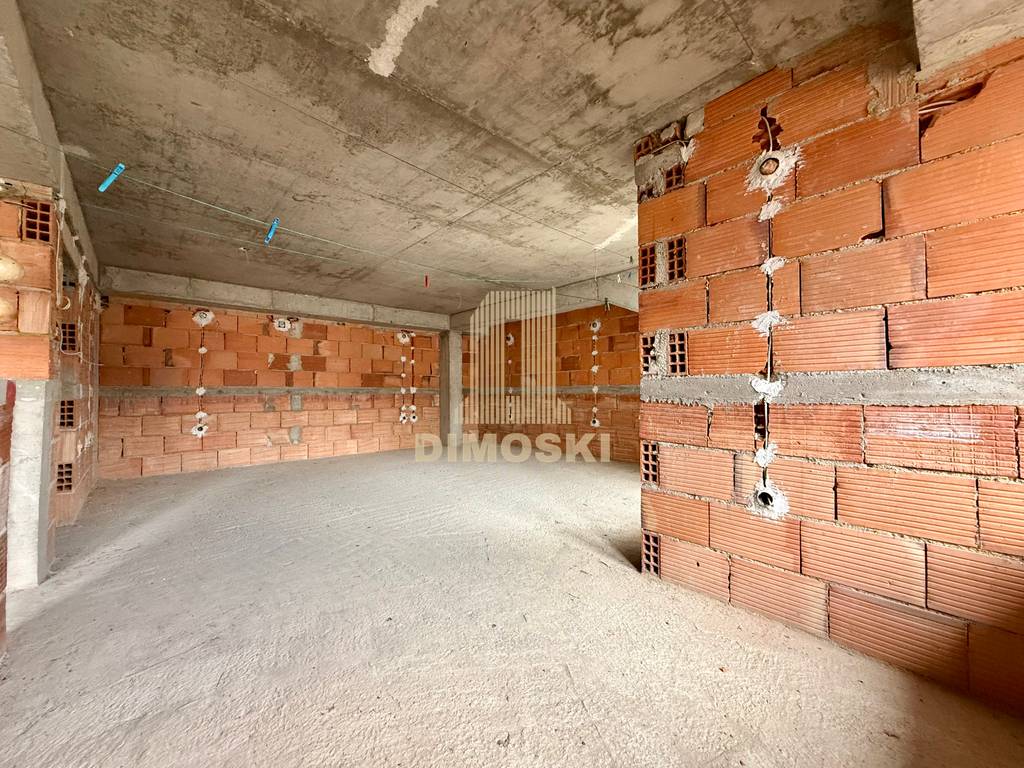 Козле | Карабина Стан | 125м² | Мала Зграда