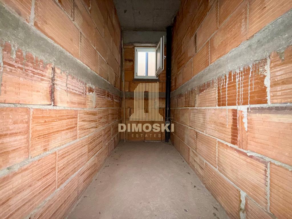 Козле | Карабина Стан | 125м² | Мала Зграда