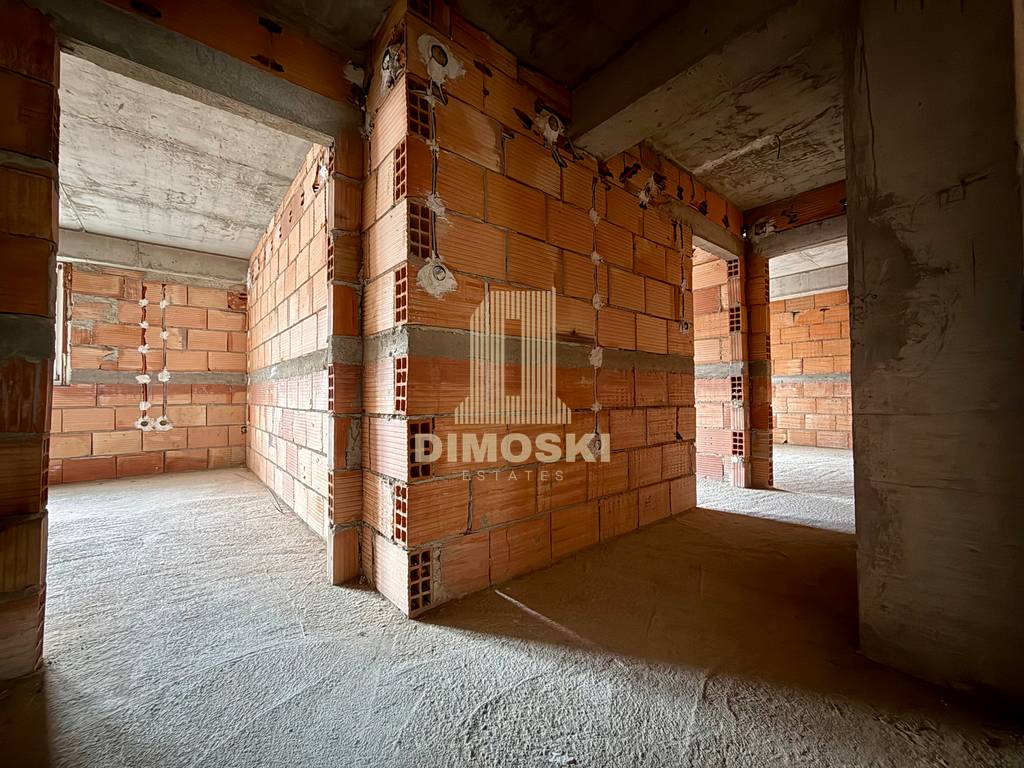 Козле | Карабина Стан | 125м² | Мала Зграда