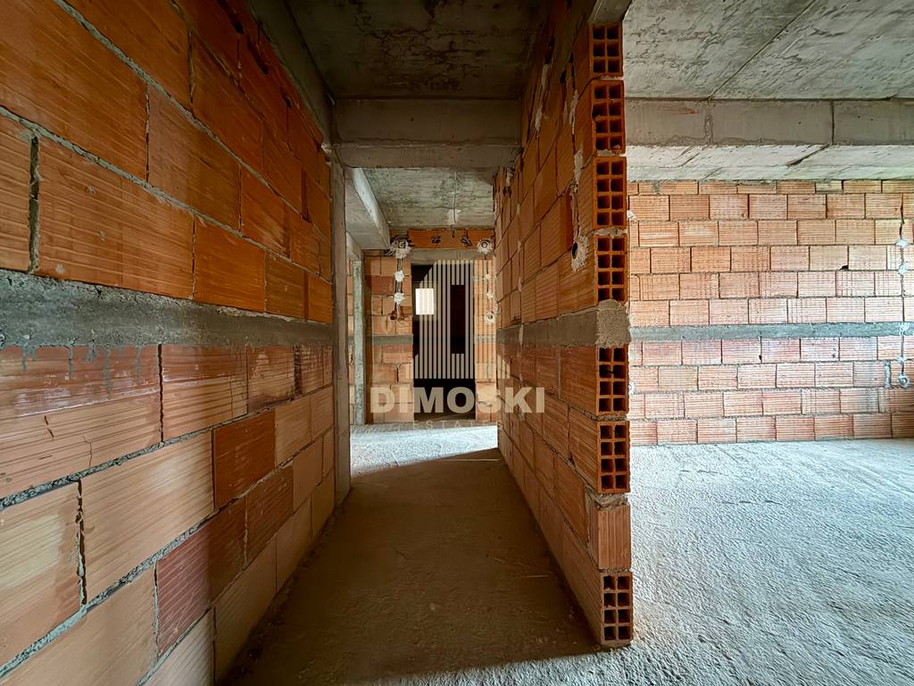 Козле | Карабина Стан | 125м² | Мала Зграда