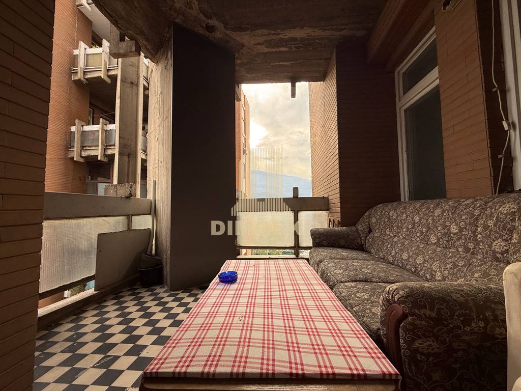 Центар | Стан За Издавање | Градски Sид | 74м²