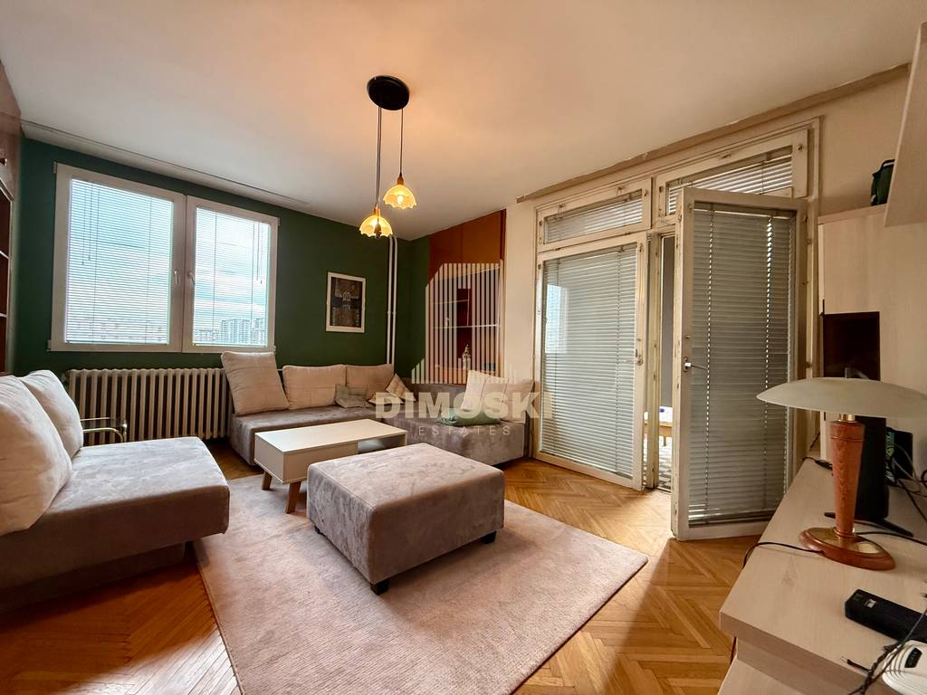 Центар | Стан За Издавање | Градски Sид | 74м²