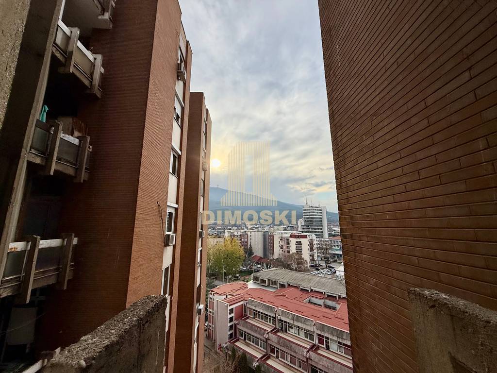 Центар | Стан За Издавање | Градски Sид | 74м²