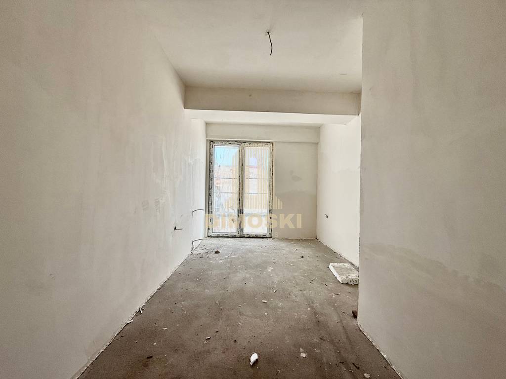 Центар - Универзална | Трособен Стан - 67м²