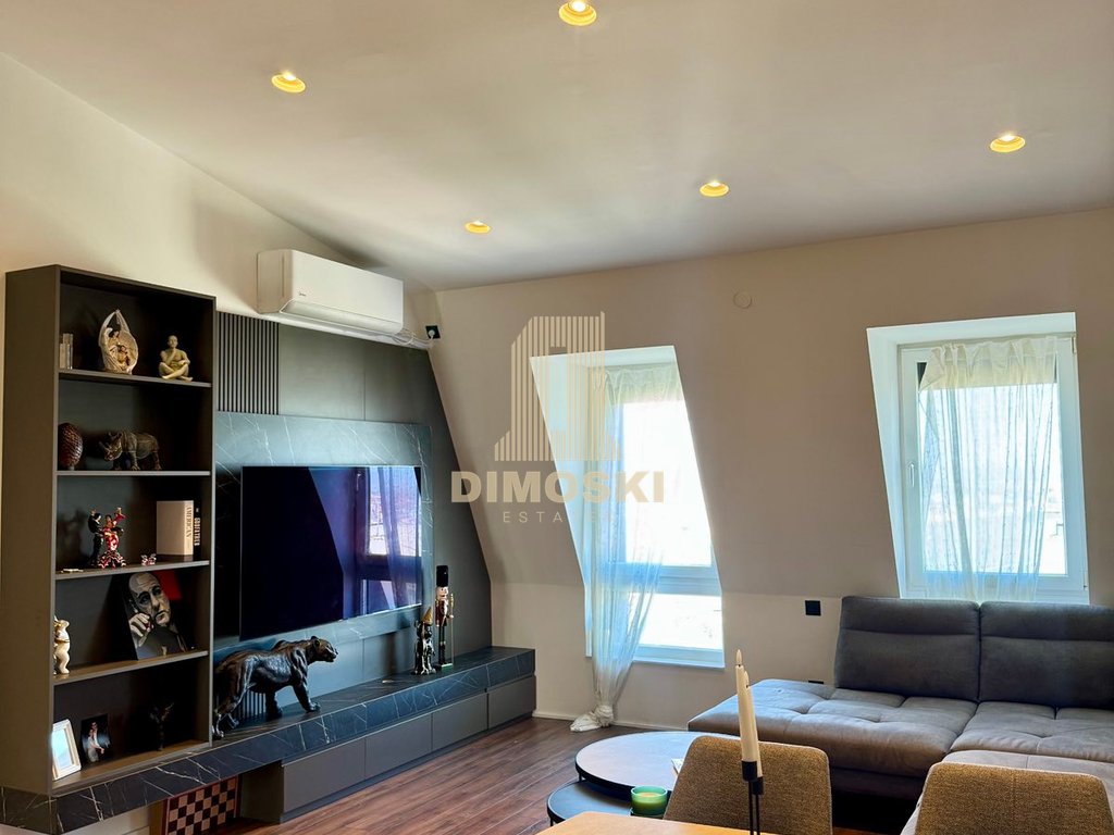 Водно - Модерен Двособен Стан | 61м²