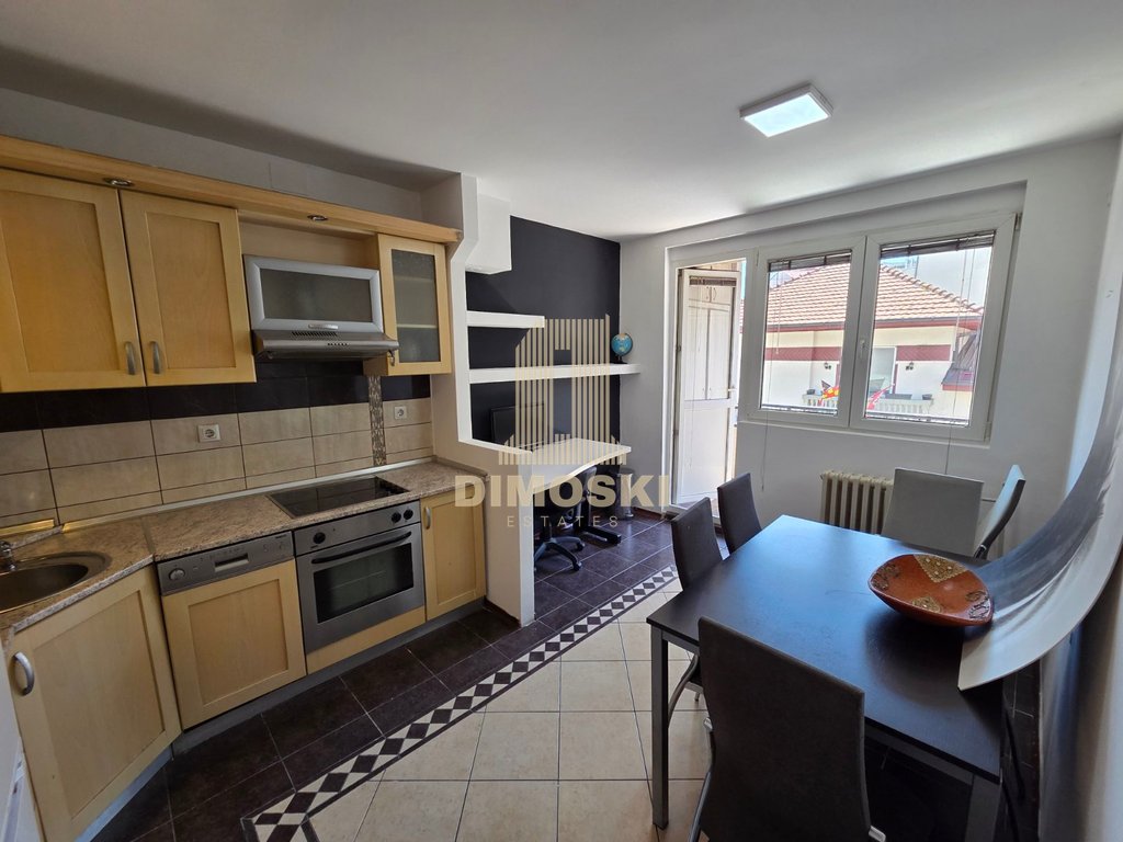 Строг Центар - Двособен Стан | 56м²