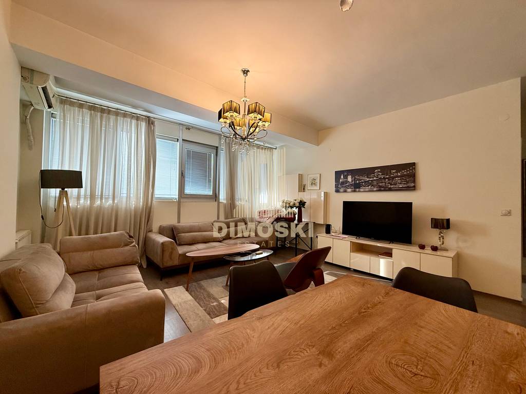 Карпош / Рузвелтова – Двособен Стан 52м²