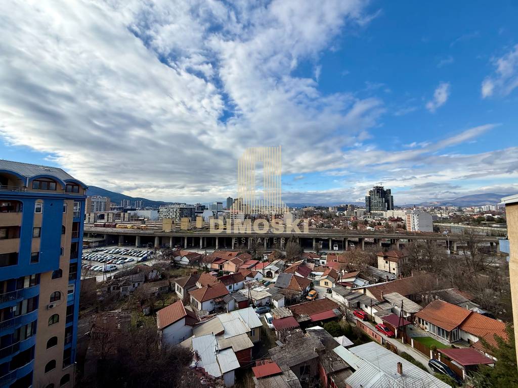 Аеродром Стан - 63м² | Острово