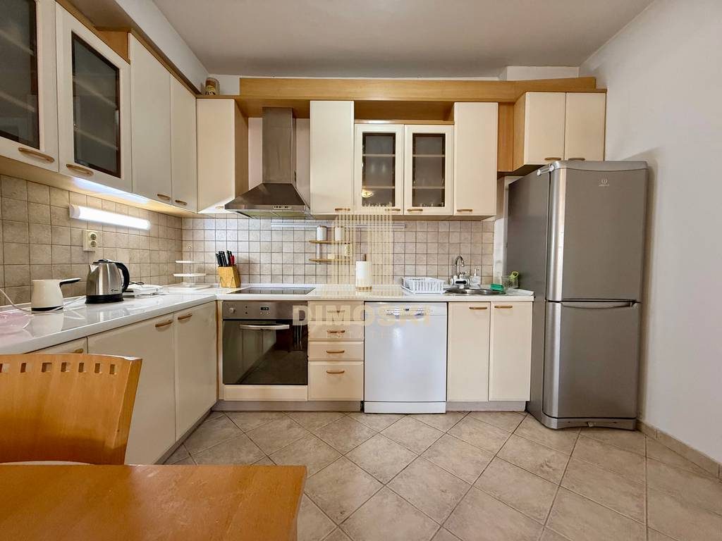 Аеродром Стан - 63м² | Острово