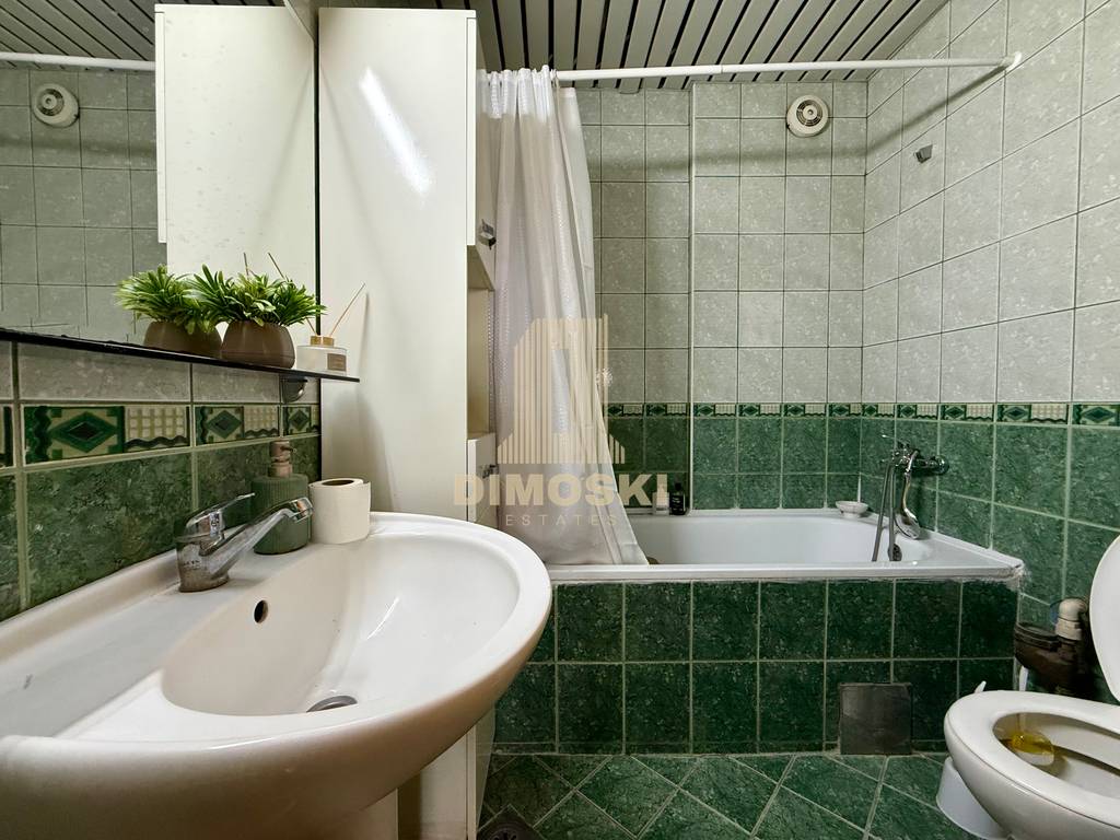 Аеродром Стан - 63м² | Острово