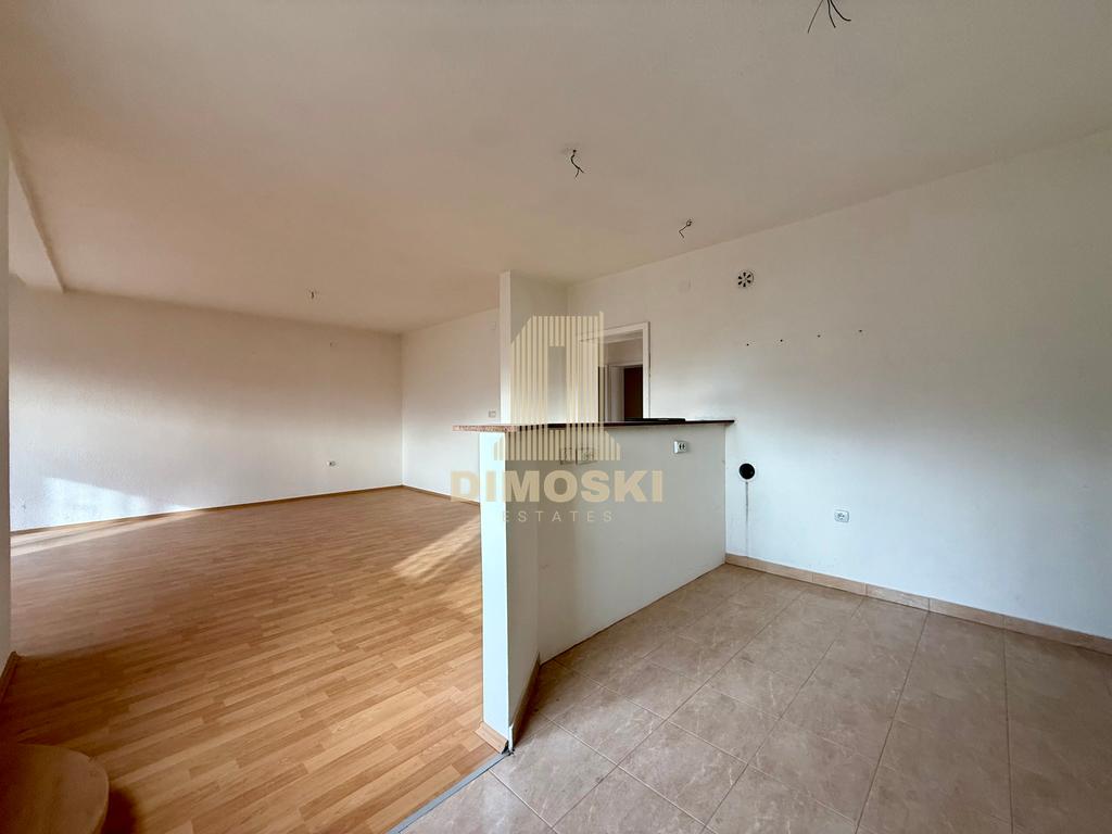 Горно Соње - Куќа Со Плац од 1500м²