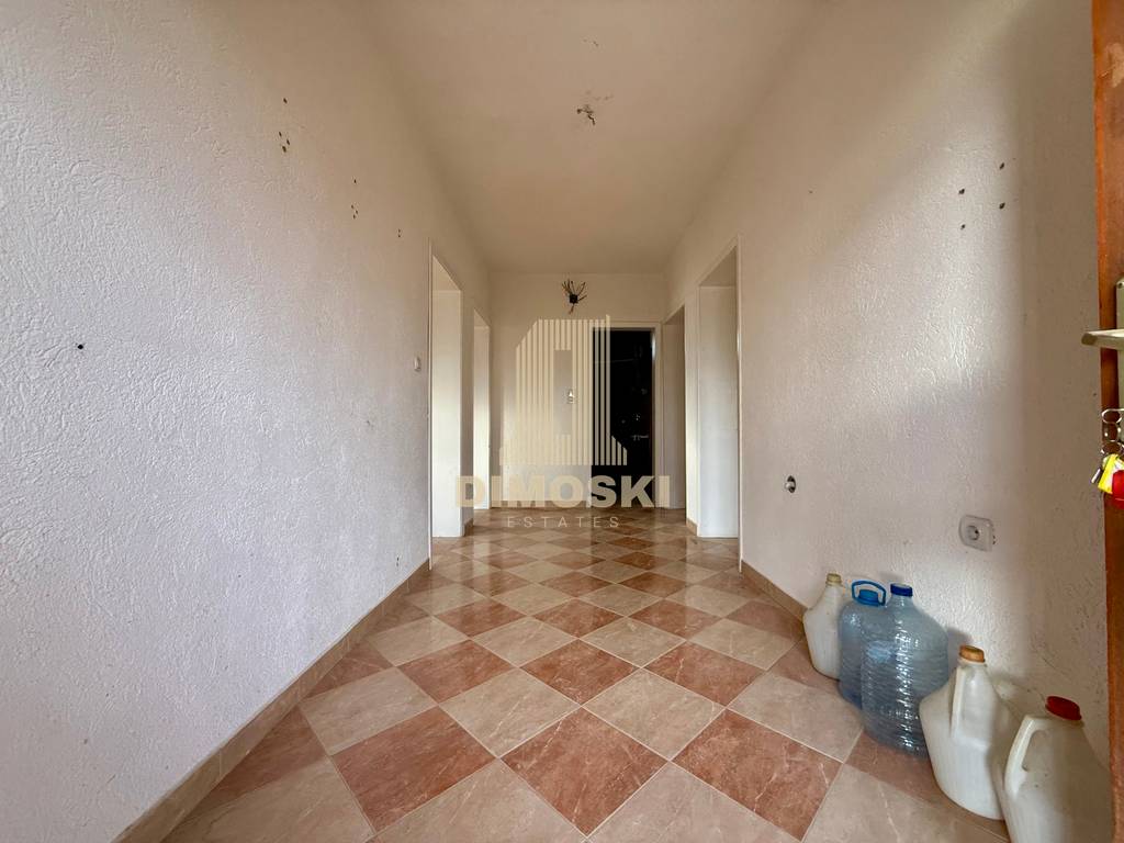 Горно Соње - Куќа Со Плац од 1500м²