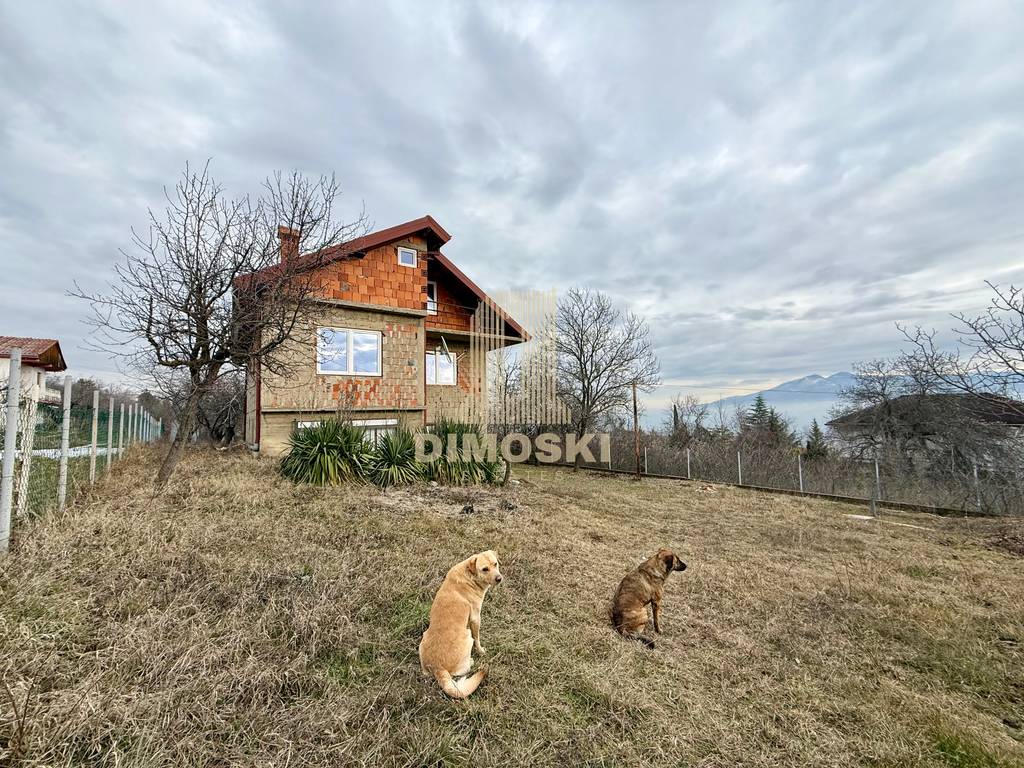 Горно Соње - Куќа Со Плац од 1500м²