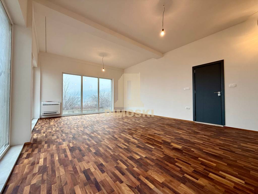 Сопиште - Нова Куќа Со Опција За Базен