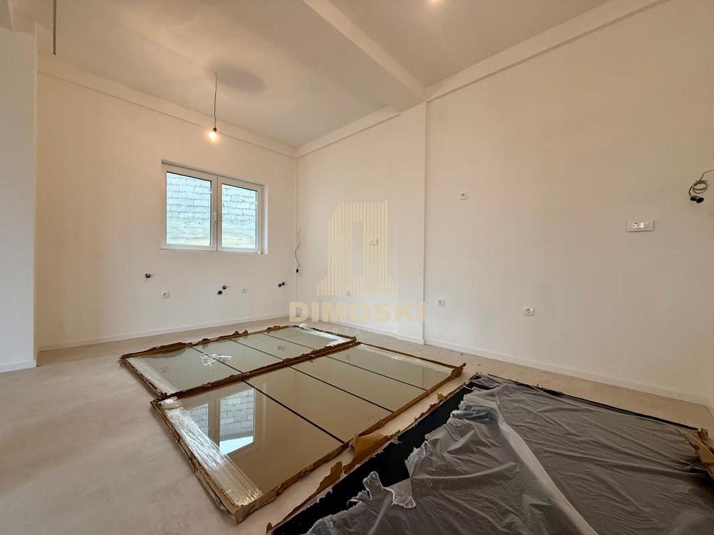 Сопиште - Нова Куќа Со Опција За Базен