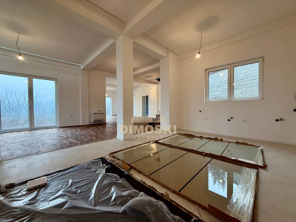 Сопиште - Нова Куќа Со Опција За Базен