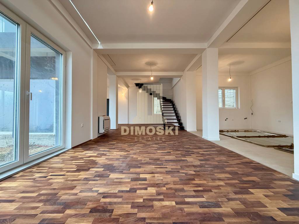 Сопиште - Нова Куќа Со Опција За Базен